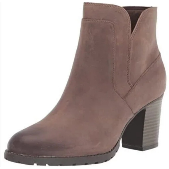 Clarks Verona Step Ankle Boot 9.5 NWT Dark Taupe Leather Gray Tan Bootie Heel - Picture 1 of 7